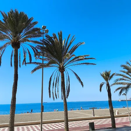 Estudio Con Terraza Junto Al Mar Apartment